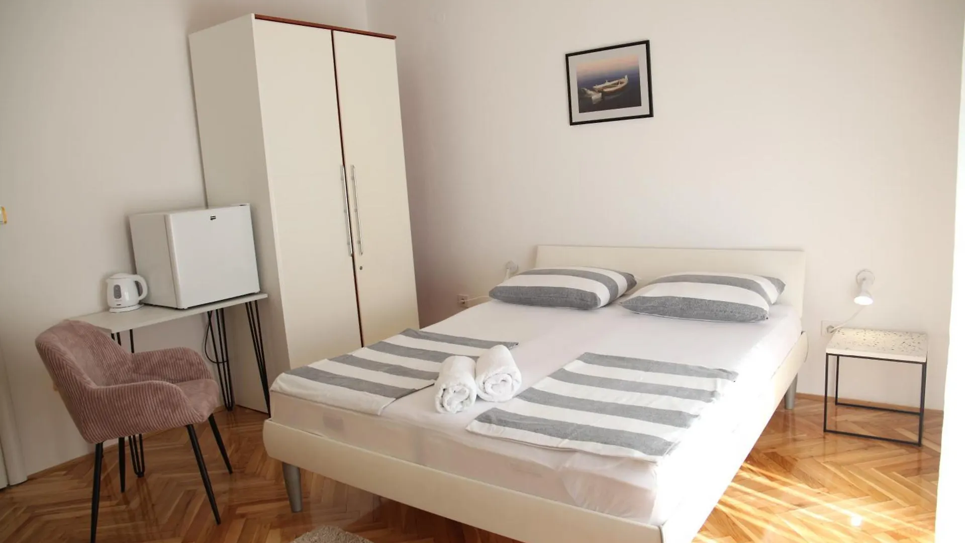 Apartment Rooms Kresan Zadar